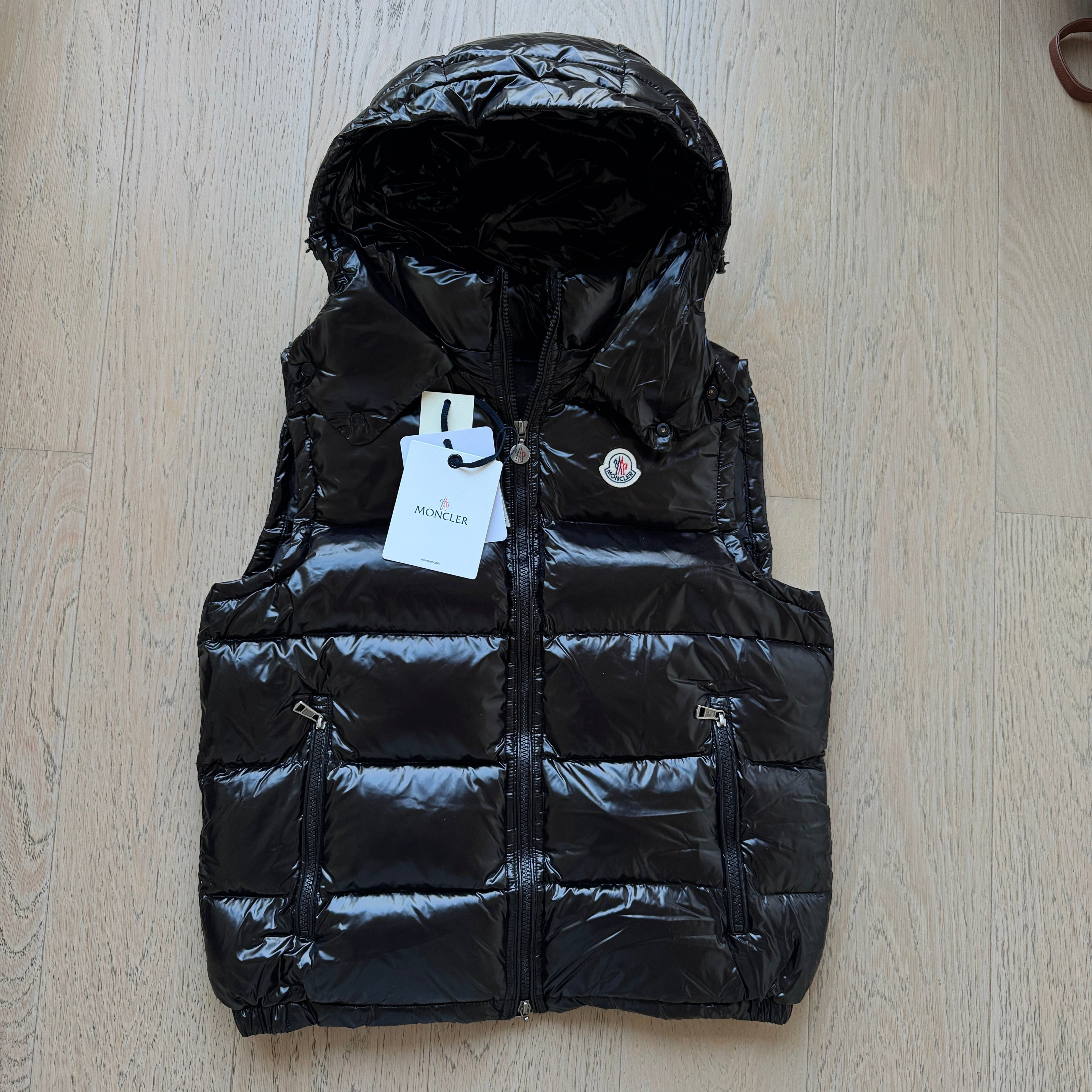 Moncler Vest - Eestileiud