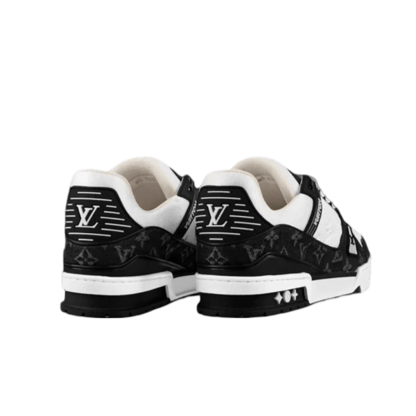 Lv Trainers - Eestileiud