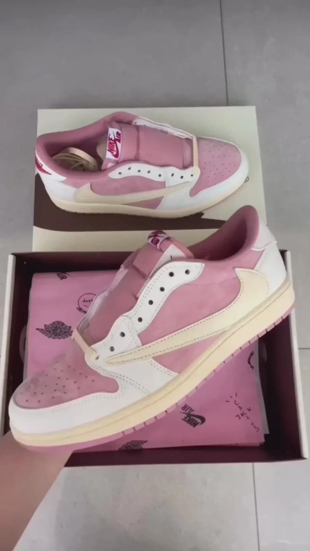Travis Scott “shy pink” - EestiLeiud